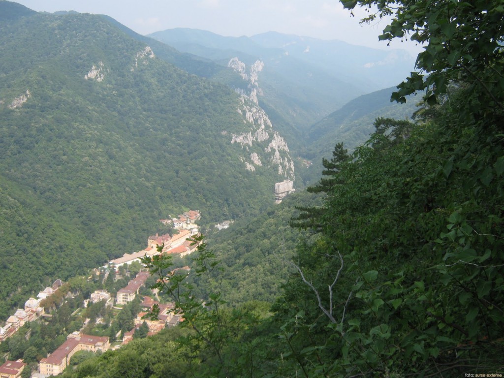 Baile Herculane trasee turistice