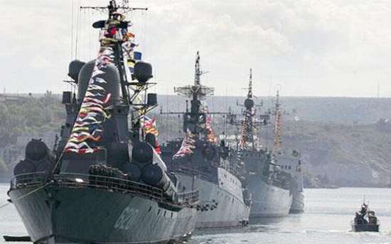 persoane-inarmate-au-preluat-controlul-asupra-unei-nave-ucrainene-de-razboi-in-crimeea-252482
