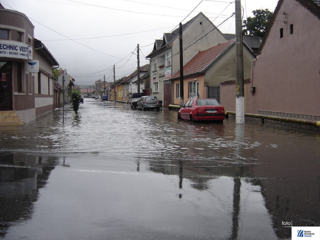 Inundatii-Caransebes-03