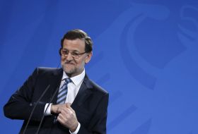Spanish Prime Minister Rajoy attends news conference at the Chancellery in Berlin