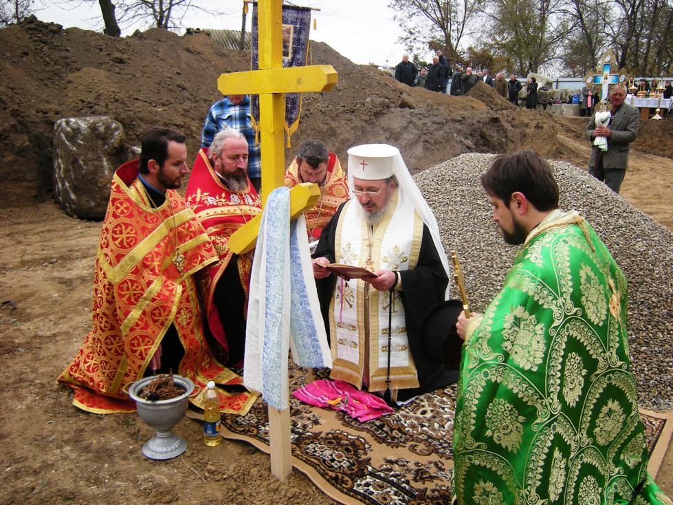 sfintire piatra temelie