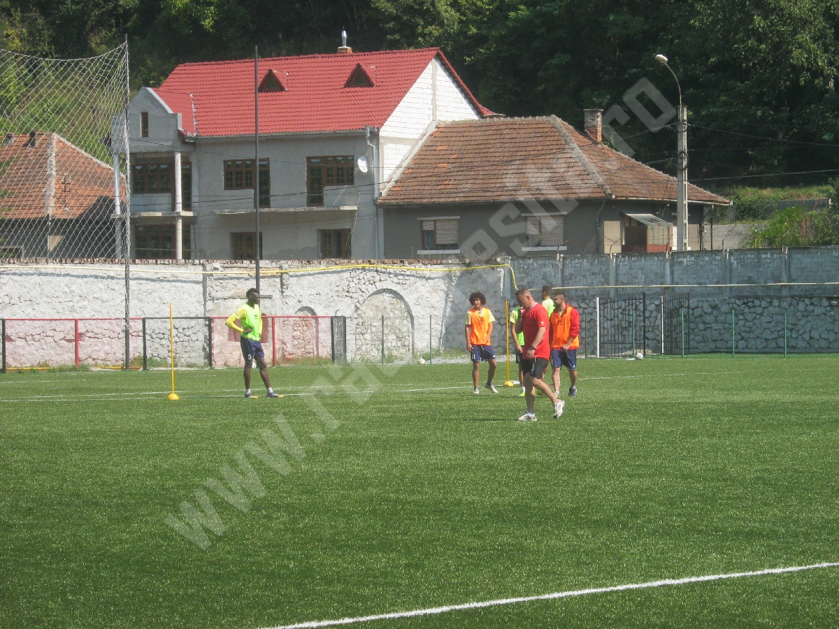 Metalul Resita se pregateste pentru reluarea campionatului (1)