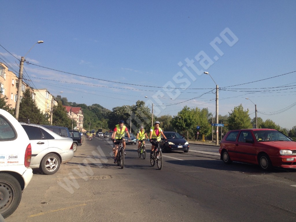 masini biciclete