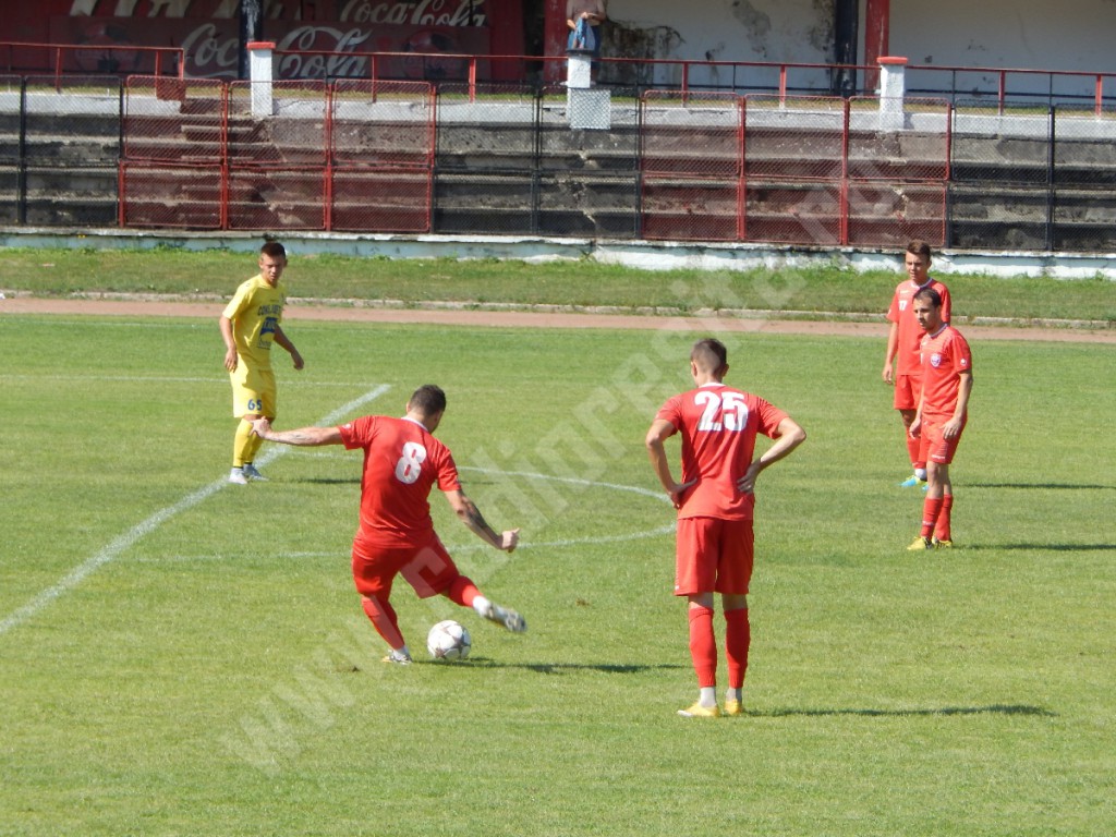 Metalul Resita-Olimpia Satu Mare 2015-2016