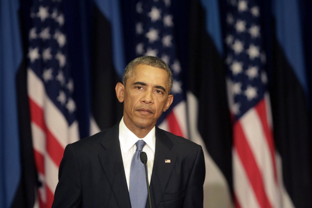 epa04381785 US President Barack Obama speaks during a joint news confernce with Estonian President Toomas Hendrik Ilves (unseen) following their meeting in Tallinn, Estonia, 03 September 2014. Obama arrived in Estonia 03 September to meet with the heads of the Baltic states - Estonia, Latvia and Lithuania - amid growing concerns about Russia's military involvement in Ukraine. The three former members of the Soviet bloc have been anxiously watching Moscow's alleged support for eastern Ukrainian separatists, as each country also has Russian minorities.  EPA/VALDA KALNINA