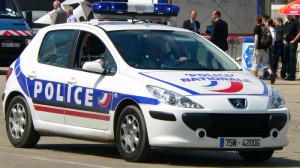 politia franceza w