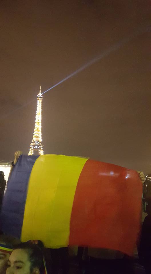 tricolor Paris