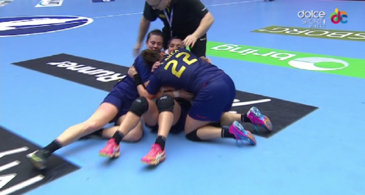 Romania invinge Danemarca si se califica in semifinalale Mondialului 2015