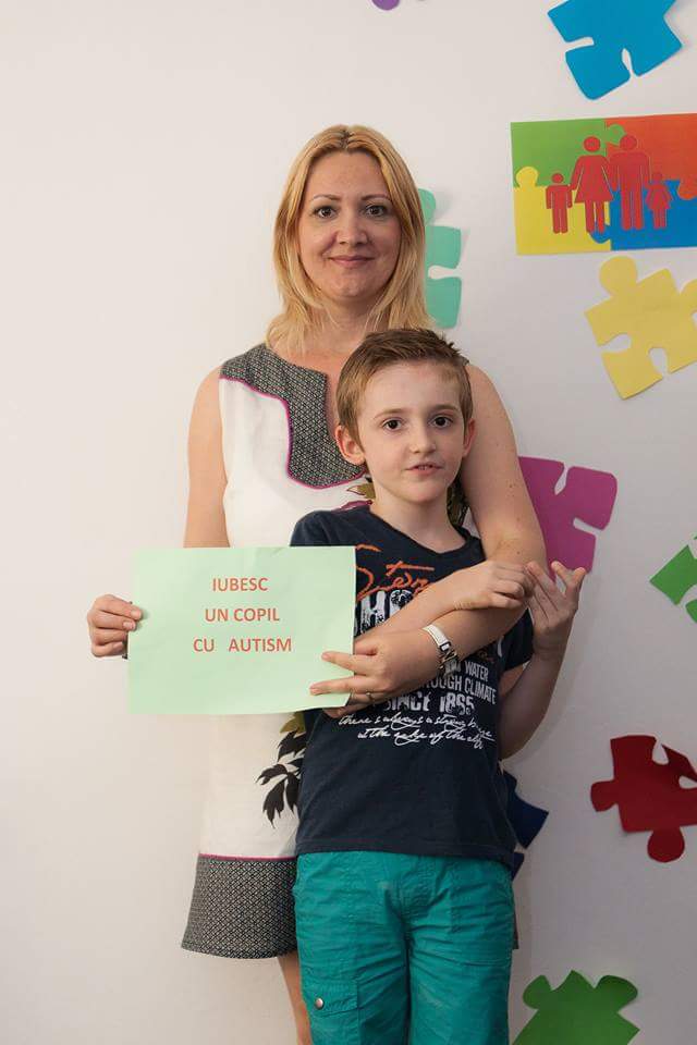copil-cu-autism