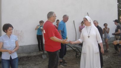 72 de ore de muncă în folosul comunităţii