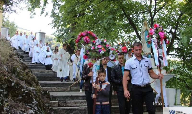 Pelerinaj marian la sanctuarul catolic Ciclova Montană