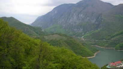 Natura, explorată dincolo de bariere