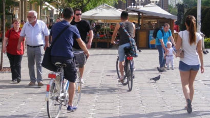 Bicicliştii au încă liber să circule prin centrul Timişoarei