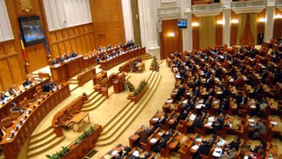 [AUDIO] La Parlament continuă dezbaterea bugetului pe 2014