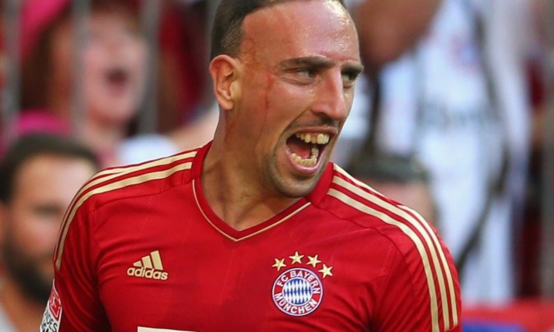 Franck Ribery a fost desemnat cel mai bun fotbalist european în sezonul trecut