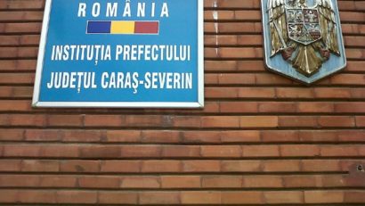 Prefectura Caraş-Severin face din nou apel la cetăţeni:”Nu deschideţi uşa persoanelor străine care susţin că sunt cadre medicale sau angajaţi ai unor firme de dezinfecţie şi deratizare”!