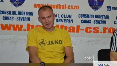 Pivotul Andrei Starikov va juca la CS Caraş-Severin