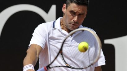 Victor Hănescu a coborât pe locul 77 în clasamentul ATP