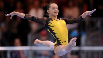 [AUDIO] Cetate Deva 1 este campioană naţională pe echipe la gimnastică feminină. Larisa Iordache a cucerit titlul la individual compus