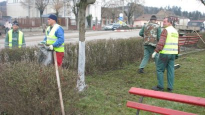 Începe „Curăţenia de primăvară” la Arad