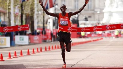 Kenyanul Kipsang vrea să doboare recordul mondial la maratonul de la Berlin