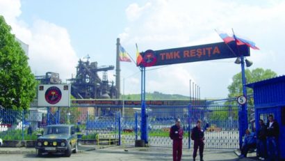 În timp ce alte întreprinderi fac disponibilizări, combinatul TMK Reşiţa caută forţă de muncă