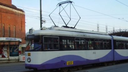 Lucrările la linii restricţionează circulaţia tramvaielor