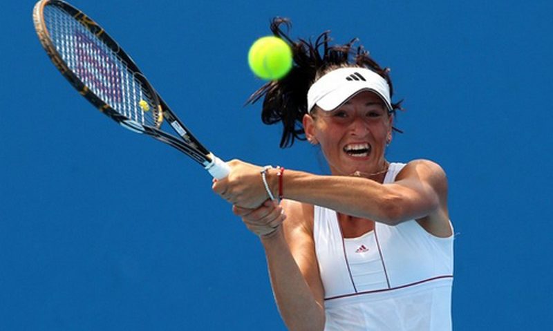 Alexandra Cadanţu joacă în semifinalele turneului ITF de la Poitiers