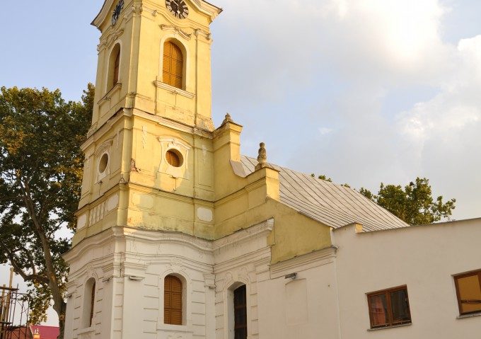 O biserică-monument istoric din Caransebeş a primit bani pentru renovare