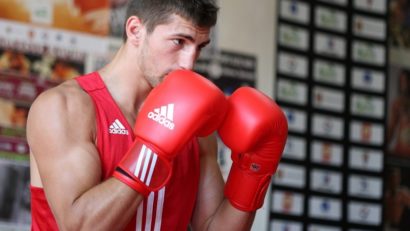 Bogdan Juratoni şi-a câştigat locul în lotul României pentru Mondialele de box din Kazahstan