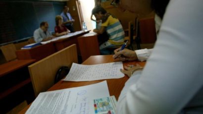 Beneficiarii programului „Bani de liceu” vor fi anunţaţi astăzi