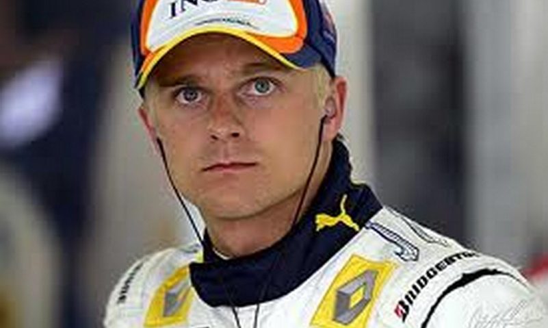 Kovalainen posibil înlocuitor pentru Raikkonen la Lotus