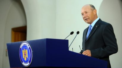 [AUDIO] Preşedintele Traian Băsescu ameninţă că nu va promulga legea bugetului