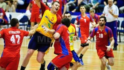 Naţionala de handbal a României învinge Slovacia, în preliminariile Campionatului Mondial 2015