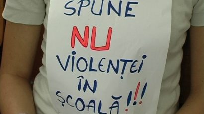 Număr redus de infracţiuni în şcoli