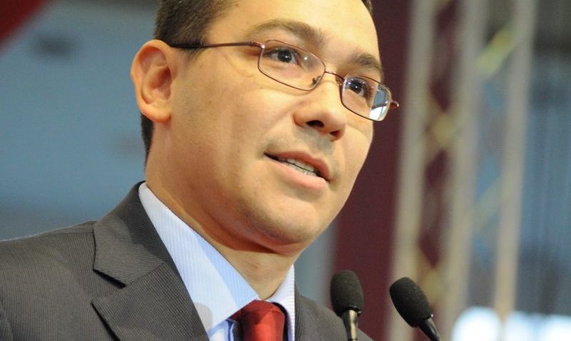 [AUDIO] Contribuţiile de asigurări sociale vor fi reduse, asigură Victor Ponta