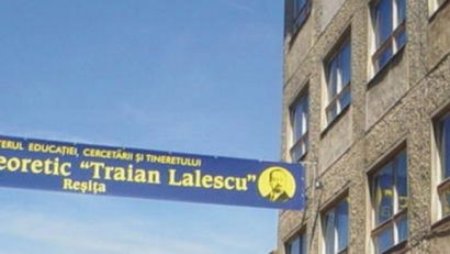 Colegiul Naţional „Traian Lalescu” din Reşiţa participă la Gala Premiilor EduManager.ro