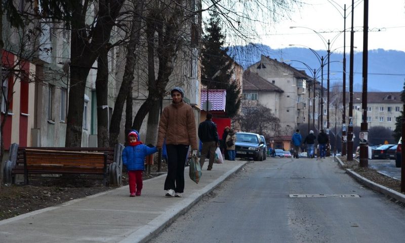 Oraşul Oţelu Roşu va îmbrăca haine de sărbătoare de Moş Nicolae