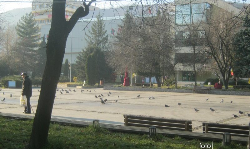 [AUDIO] Pe străzi pustii, reşiţenii au ales plimbarea în a doua zi din anul nou