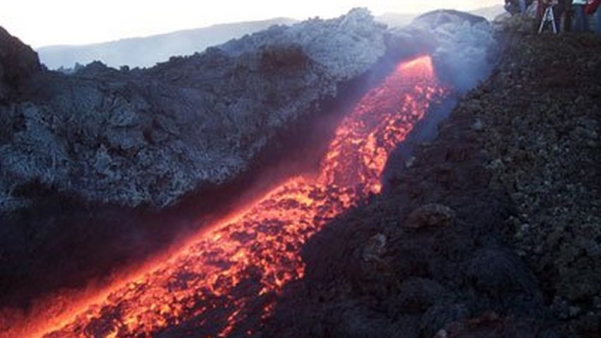 Vulcanul Etna a erupt din nou