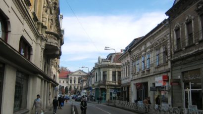 Sute de lugojeni au apelat la autorităţile locale, în încercarea de a-şi găsi o locuinţă