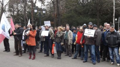 Nemulţumiri şi proteste la Porţile de Fier