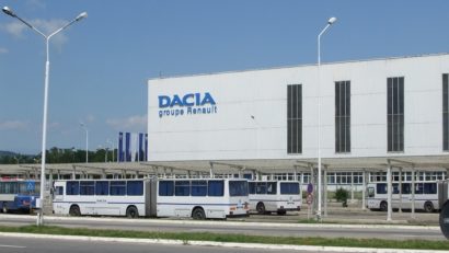 Se anunţă proteste la Uzina DACIA