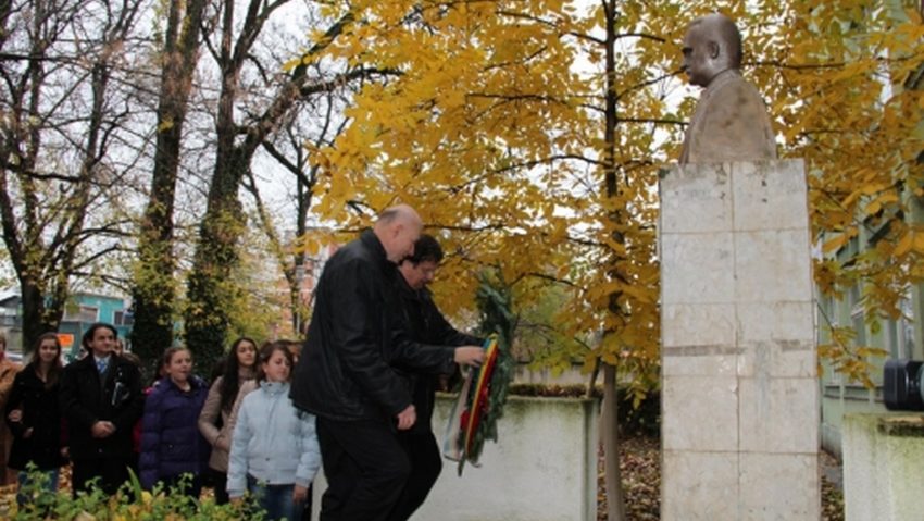 Vasile Goldiş, comemorat la Arad