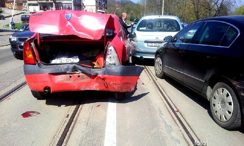 [EXCLUSIV][FOTO] Restricţii de circulaţie în Triaj, în urma numeroaselor accidente