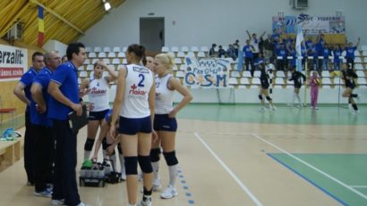 CSM Lugoj s-a calificat în faza a doua a play-off-ului Diviziei A1 de volei feminin