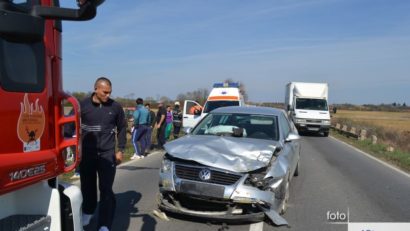 [FOTO] Șeful Finanțelor lugojene implicat într-un accident rutier