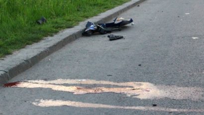 Un motociclist a murit într-un groaznic accident de circulaţie