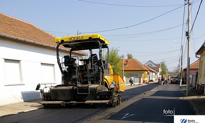 La Lugoj începe marea asfaltare