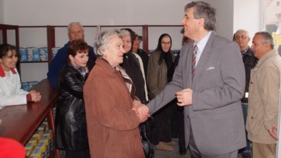 Primăria Caransebeş vine în sprijinul pensionarilor prin redeschiderea magazinului de tip economat